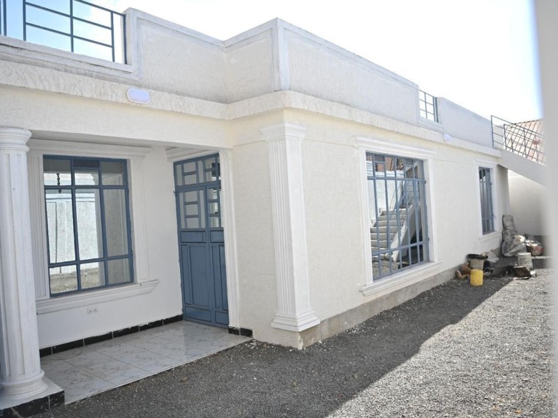 THREE (3)-BEDROOM ALL ENSUITE FLAT ROOF BUNGALOWS LOCATED IN LANDLESS, THIKA.