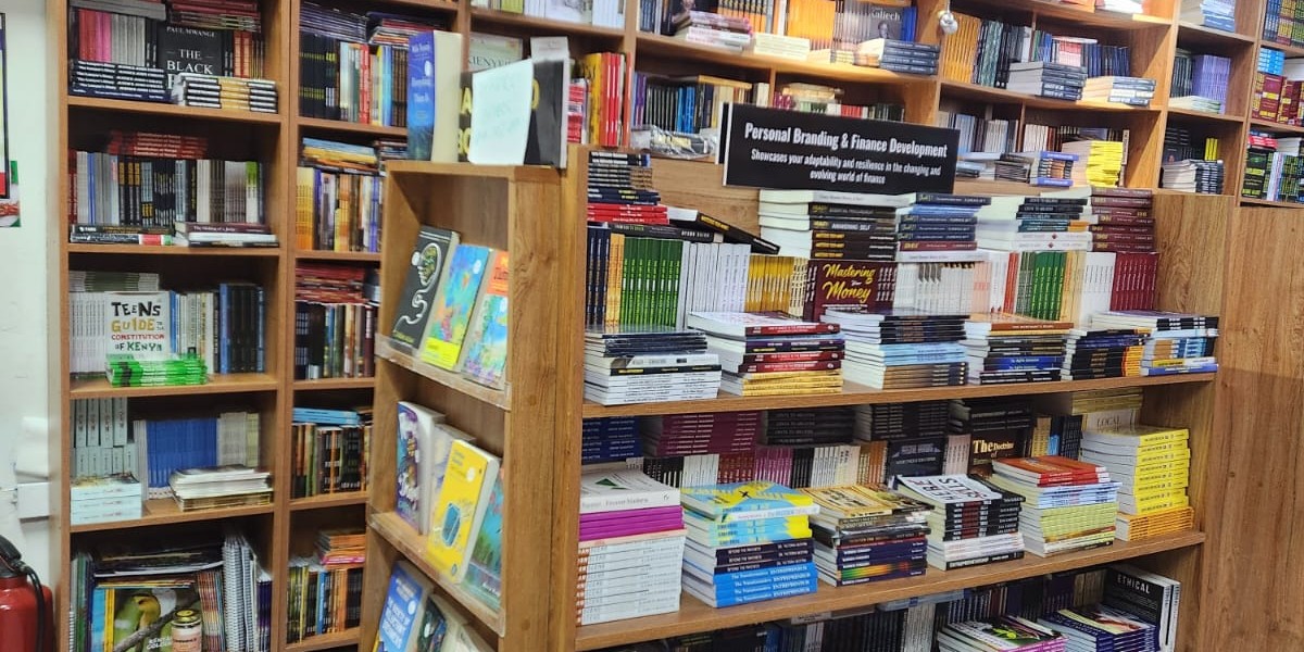 Nuria Bookstore