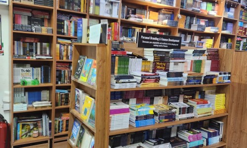 Nuria Bookstore