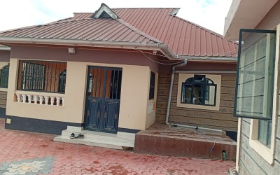 THREE (3) BEDROOM BUNGALOW WITH A DSQ IN KANTAFU, KANGUNDO ROAD.