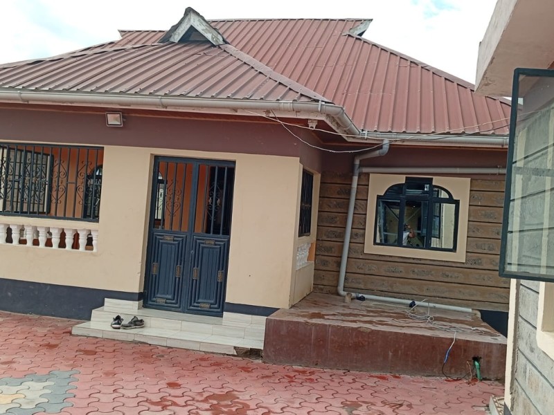 THREE (3) BEDROOM BUNGALOW WITH A DSQ IN KANTAFU, KANGUNDO ROAD.