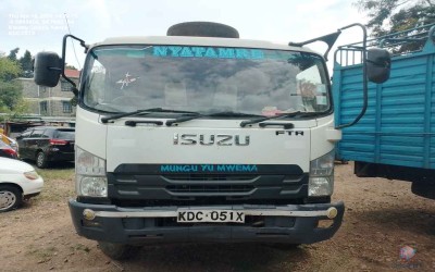 KDC 051X - ISUZU FTR90 - TIPPER TUCK (4*2)